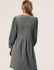 Soaked in Luxury - SLForrest Dress - sukienki krótkie - sedona sage - 4
