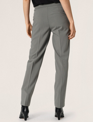 Soaked in Luxury - SLHunter Suiting Pants - kostymbyxor - sedona sage - 4