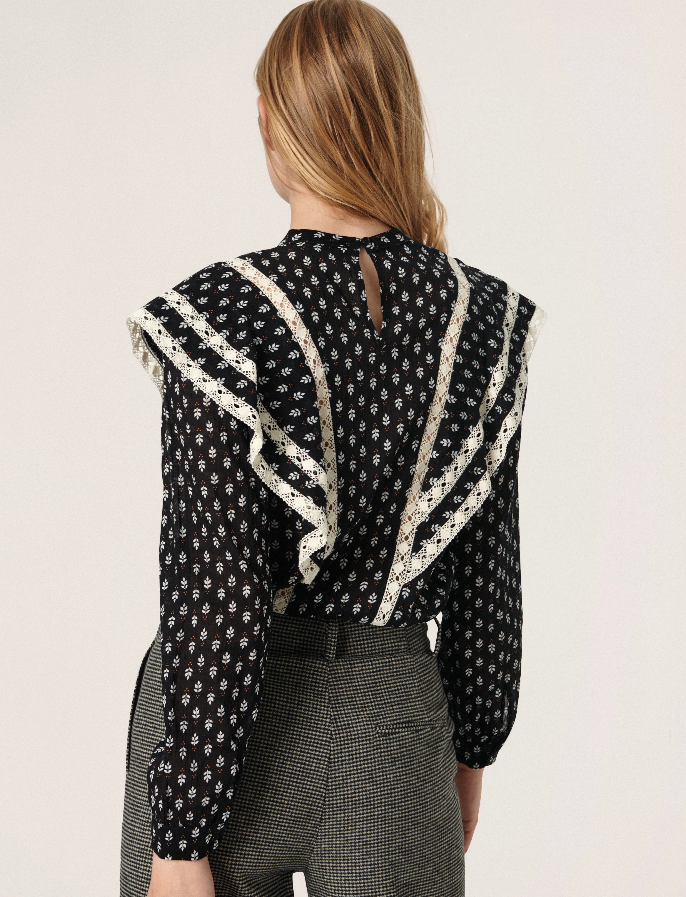 Soaked in Luxury - SLLinetta Blouse LS - black block print - 4