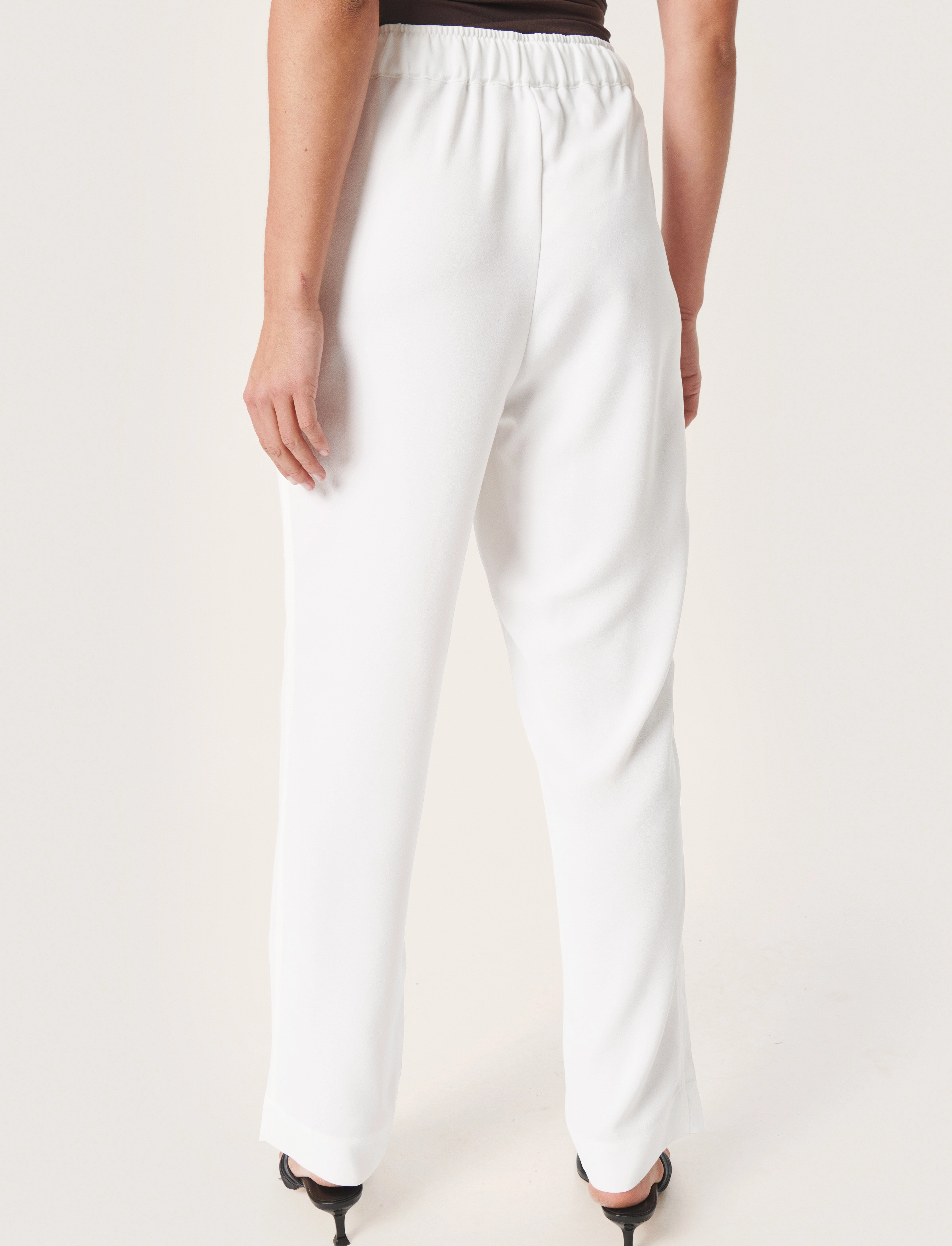 Soaked - SLShirley Tapered Pants - straight leg trousers - whisper white - 4