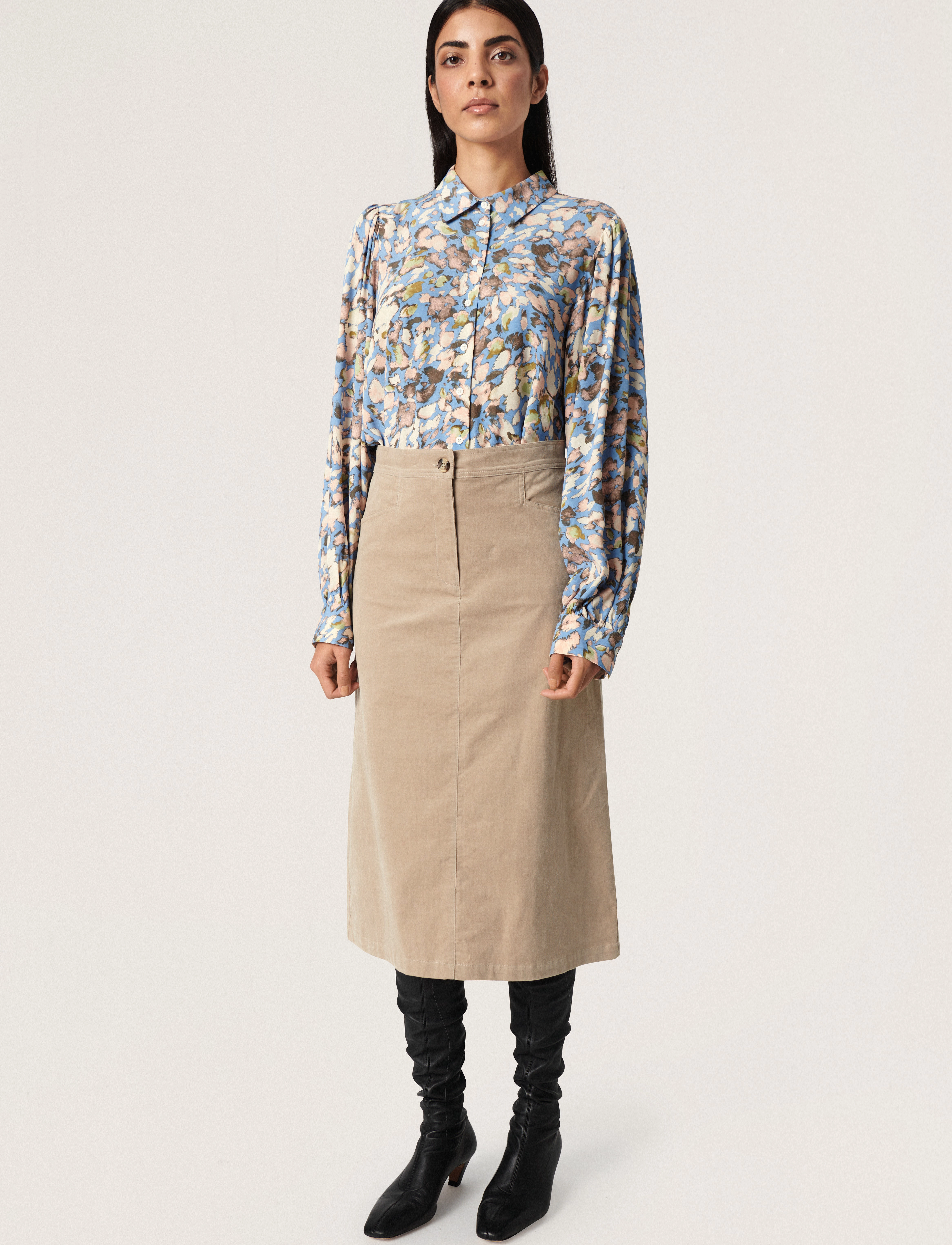 Soaked in Luxury - SLChrishell Shirt LS - allure abstract print - 3