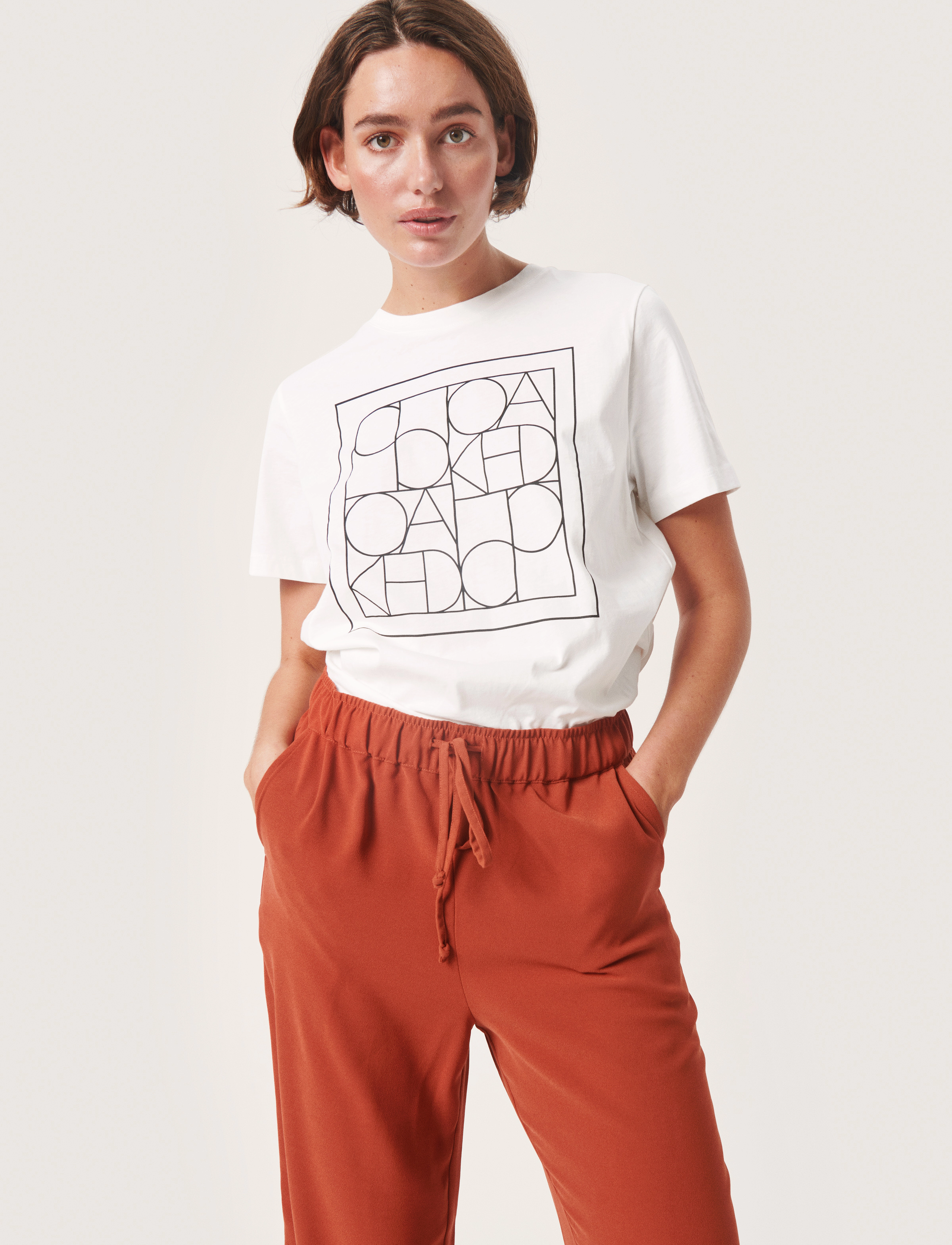 Soaked in Luxury - SLHelene Tee SS - broken white - 2