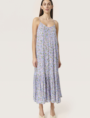 Soaked in Luxury - SLZaya Strap Dress - vasarinės suknelės - lavender flickering floral - 3