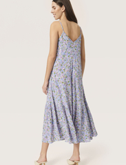 Soaked in Luxury - SLZaya Strap Dress - vasarinės suknelės - lavender flickering floral - 4