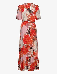 Soaked in Luxury - SLIndre Karven Maxi Dress - vakarėlių drabužiai išparduotuvių kainomis - grenadine watercolour print - 1