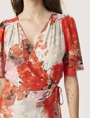 Soaked in Luxury - SLIndre Karven Maxi Dress - maxi jurken - grenadine watercolour print - 5