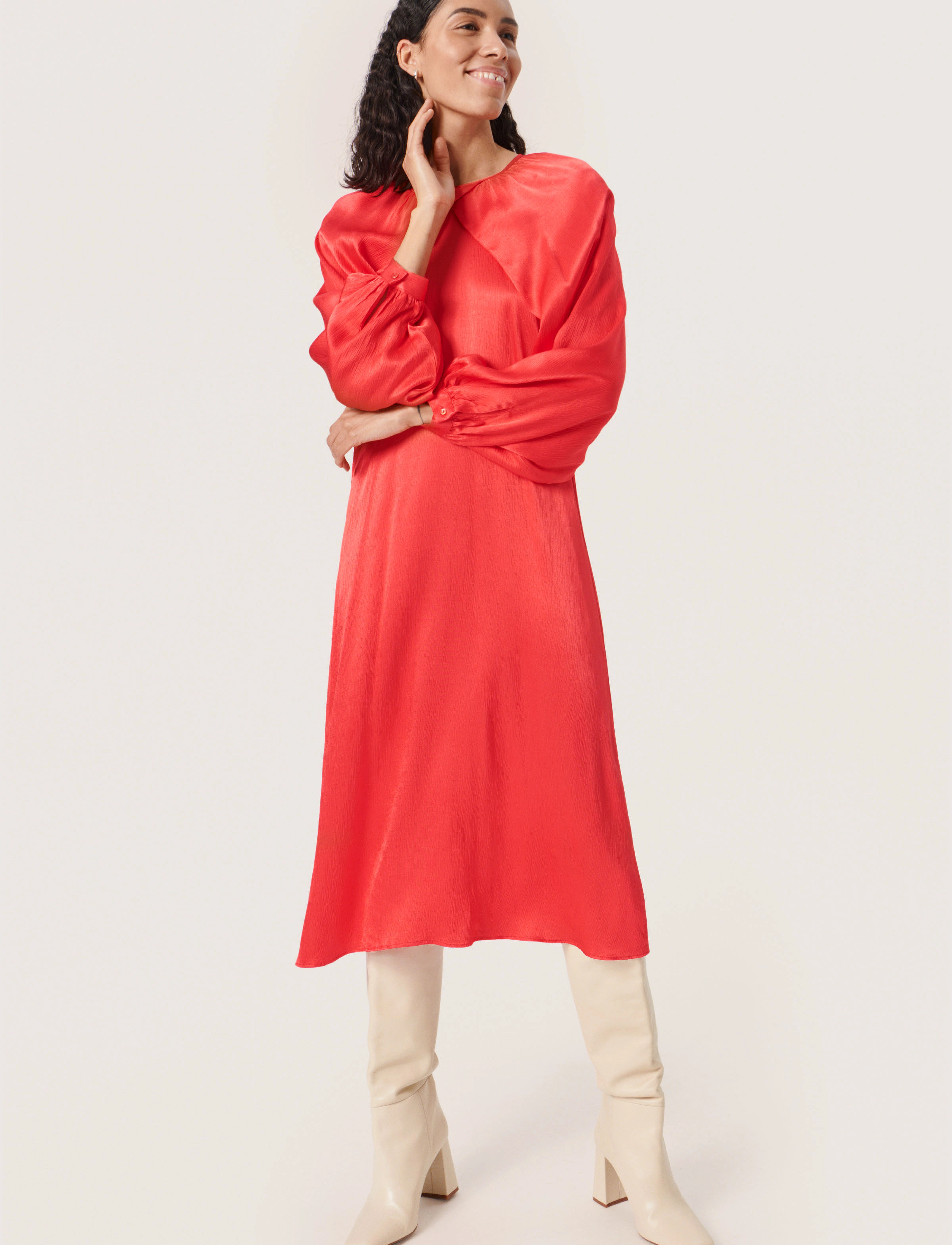 Soaked SLMela Dress - Midimekot - BITTERSWEET / red