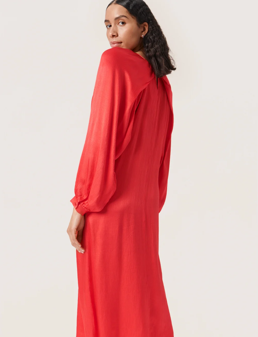 Soaked in Luxury - SLMela Dress - midi kjoler - bittersweet - 4