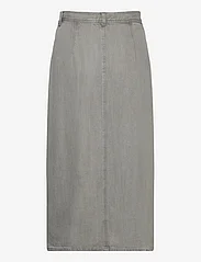 Soaked in Luxury - SLFriday Skirt - midi röcke - light grey denim - 2