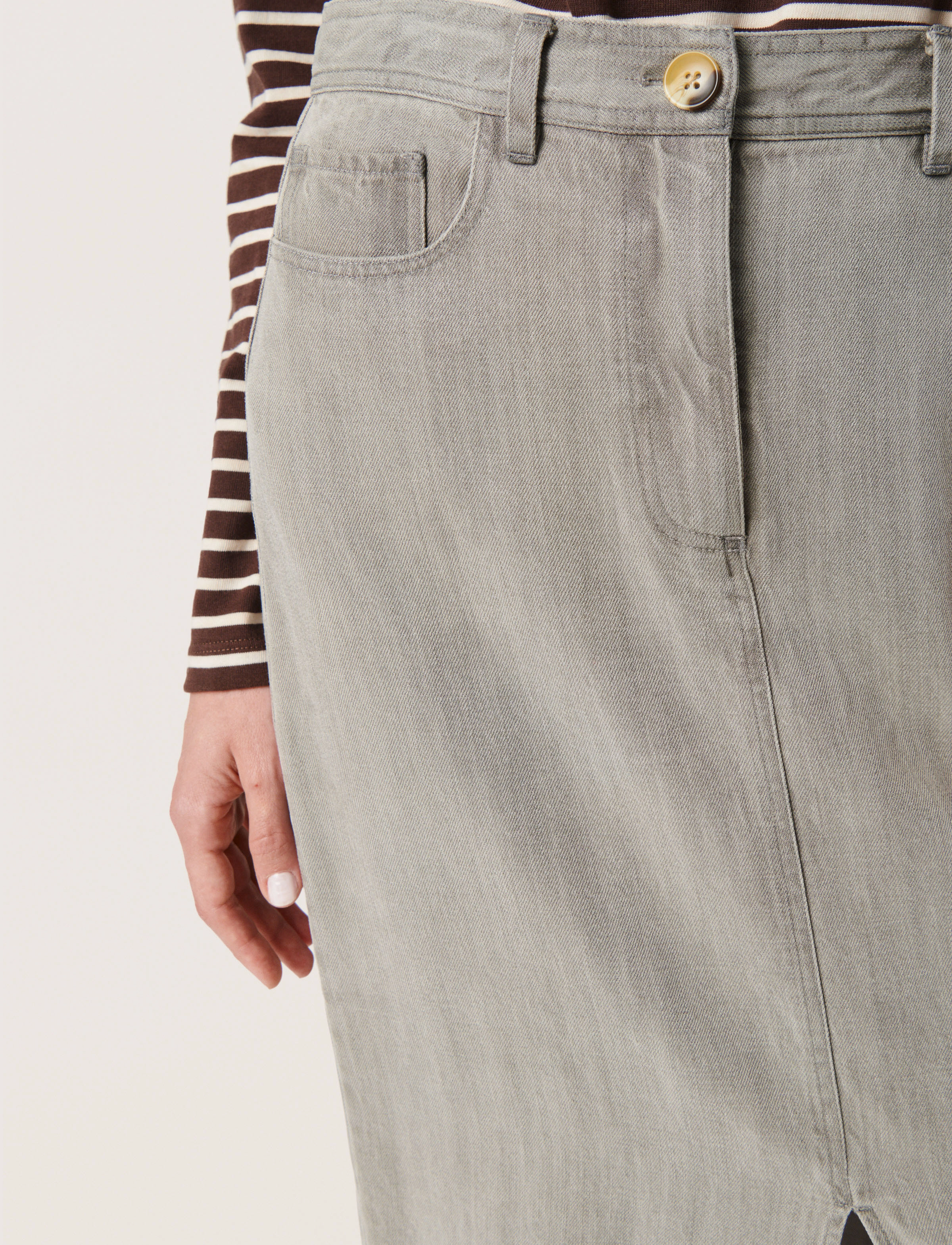 Soaked - SLFriday Skirt - vidutinio ilgio sijonai - light grey denim - 5