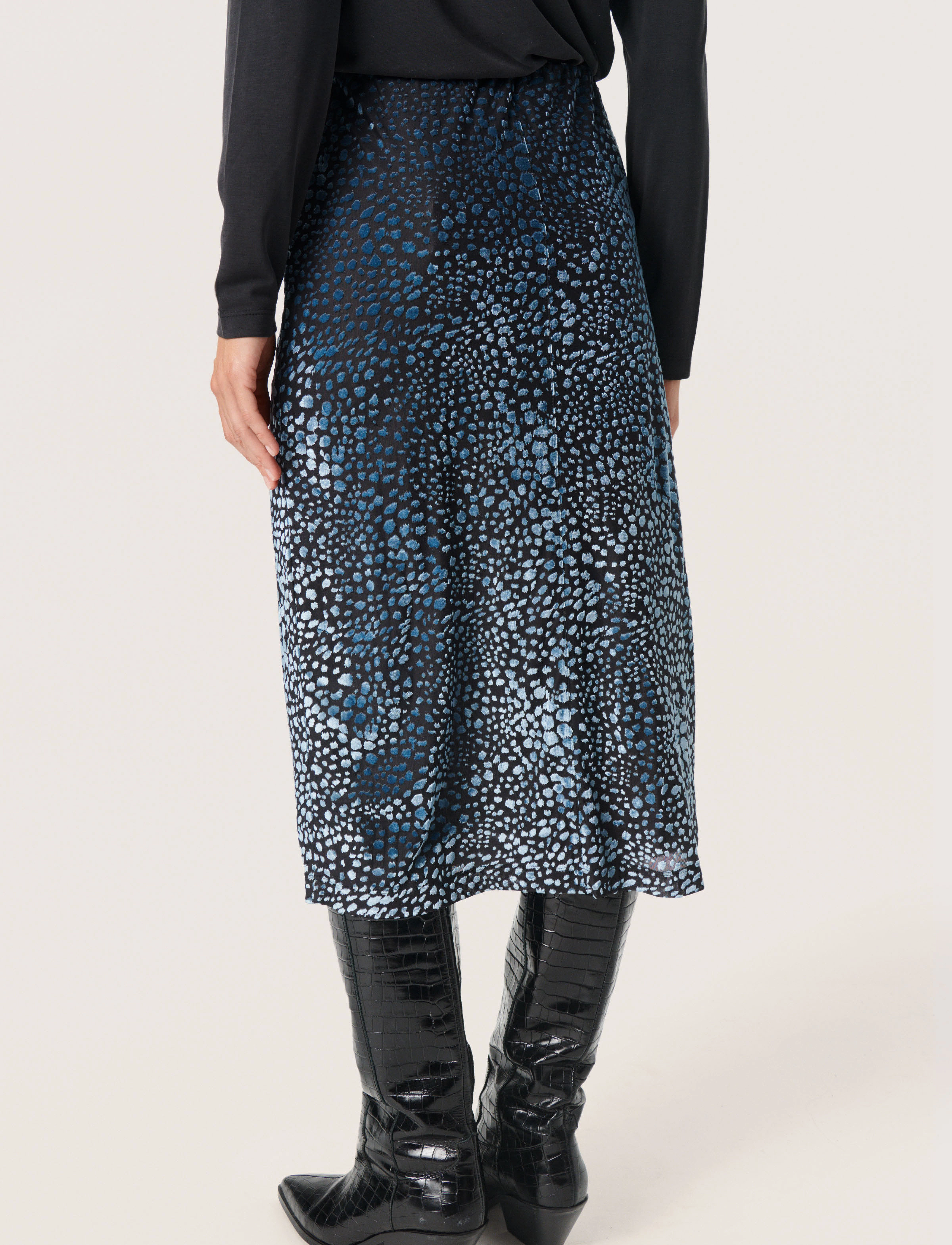 Soaked - SLNicha Skirt - midi nederdele - faded denim burn out - 4