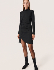 Soaked in Luxury - SLIrmeline Short Dress - festtøj til outletpriser - black - 4