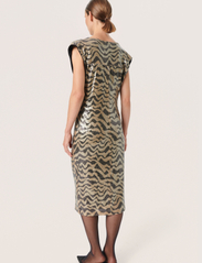 Soaked in Luxury - SLSusie Dress - sequin dresses - golden animal sequins - 4