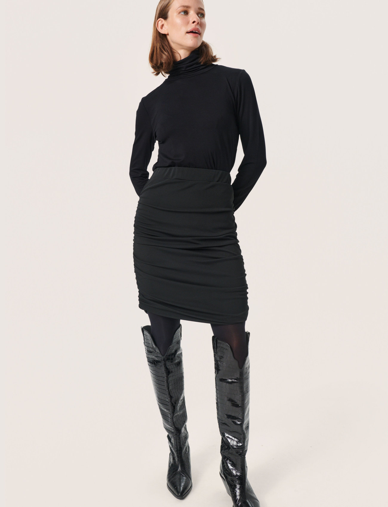 Soaked in Luxury - SLIrmeline Early Skirt - short skirts - black - 1