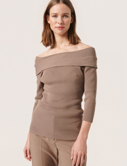 Soaked in Luxury - SLIndianna Offshoulder Pullover - long-sleeved tops - walnut - 2