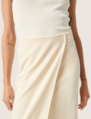 Soaked in Luxury - SLBea Skirt - pencil skirts - sandshell - 3