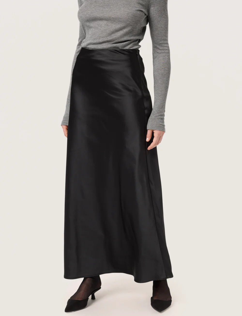 Soaked in Luxury - SLAnna Skirt - satinnederdele - black - 0
