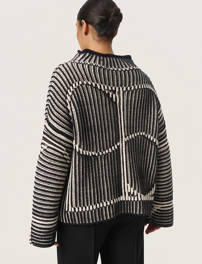 Soaked in Luxury - SLYelena Highneck Pullover - sviitrid - black - 4