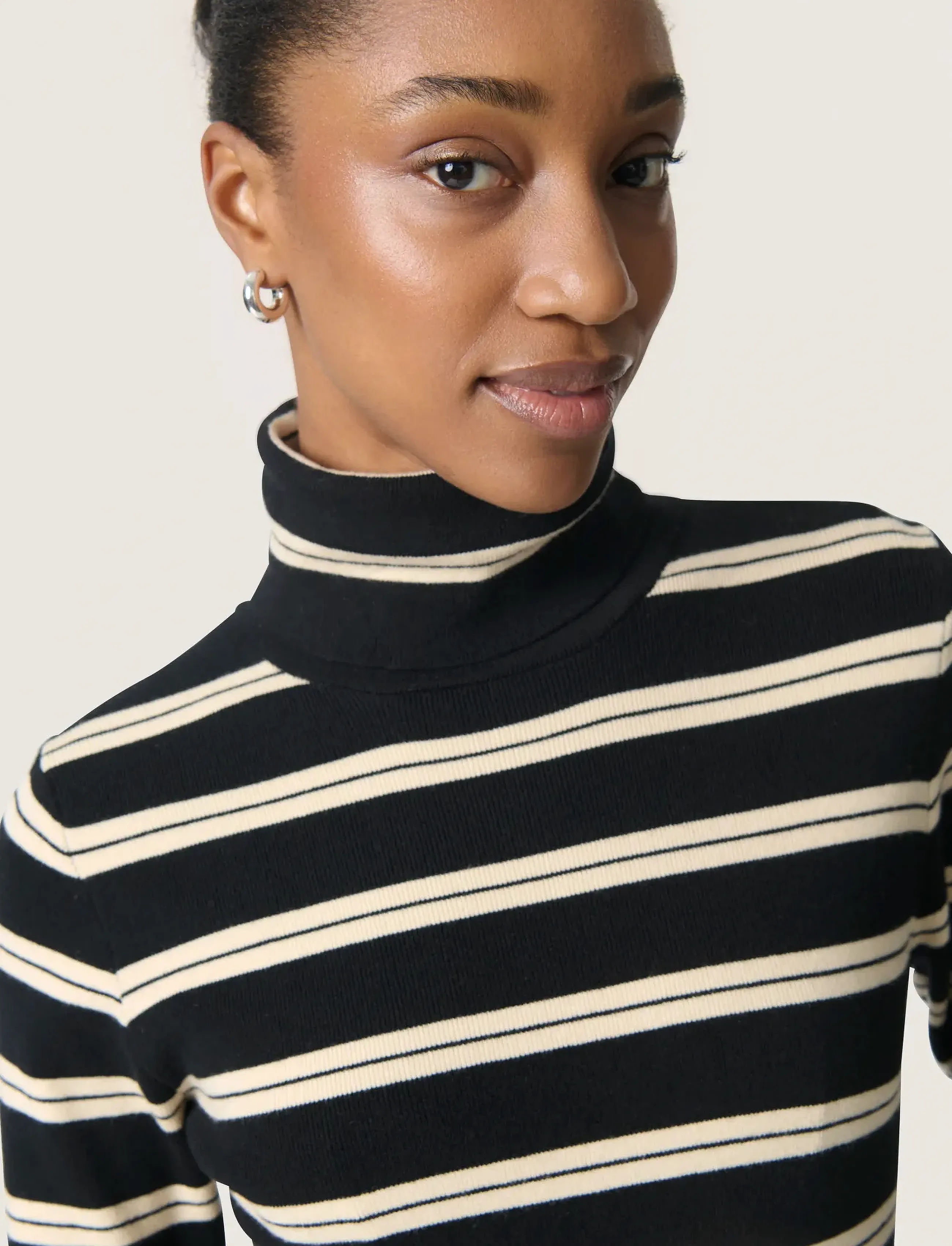 Soaked - SLSpina Striped Rollneck - efterårstøj - black w sandshell stripe - 5