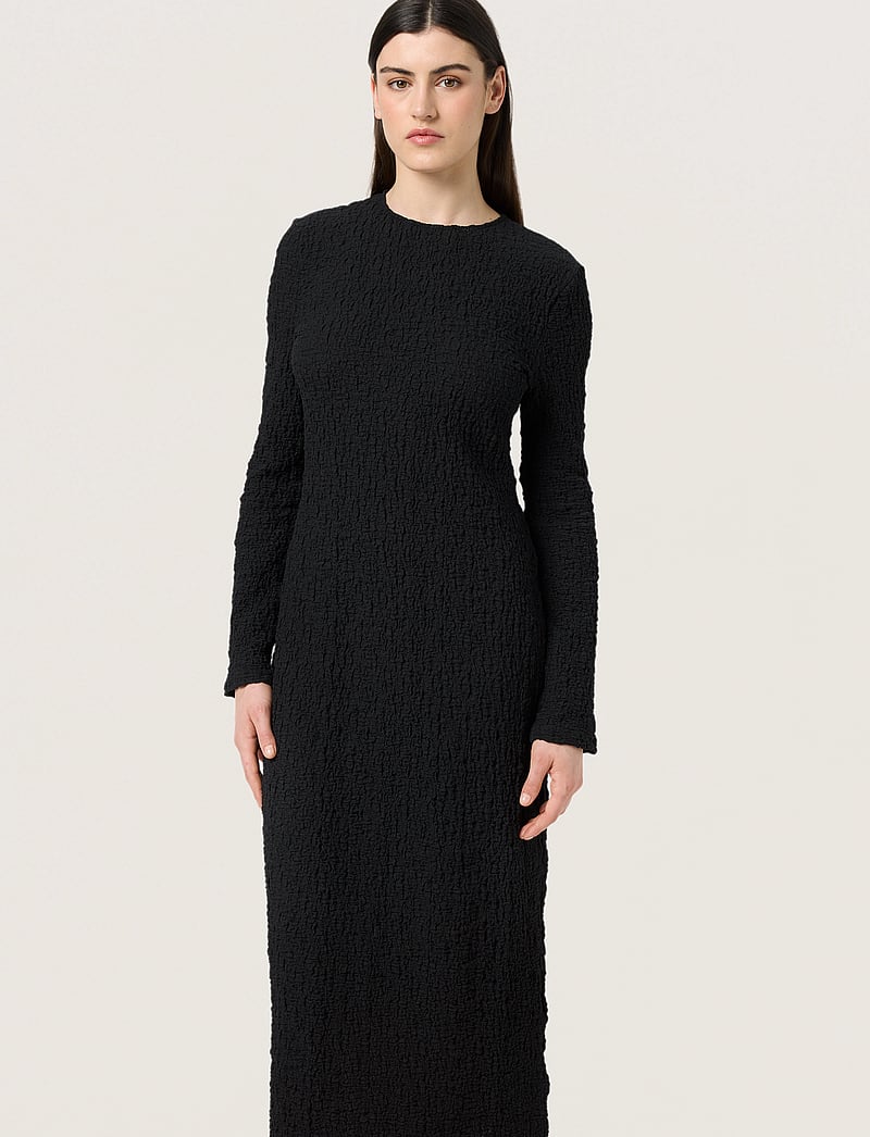 Soaked in Luxury - SLDauphine Dress - midi kjoler - black - 0