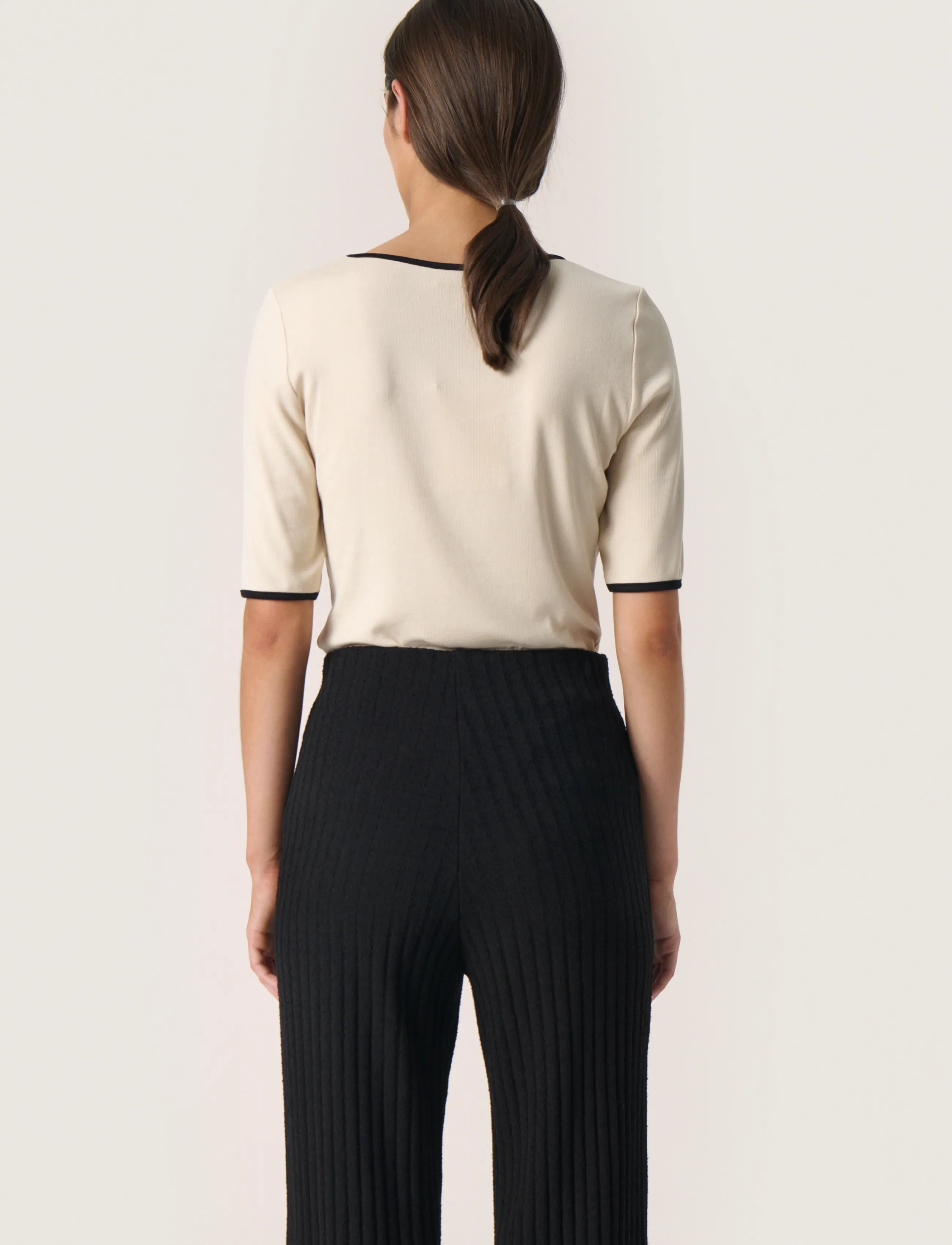Soaked - SLNaida Tee - sandshell - 5