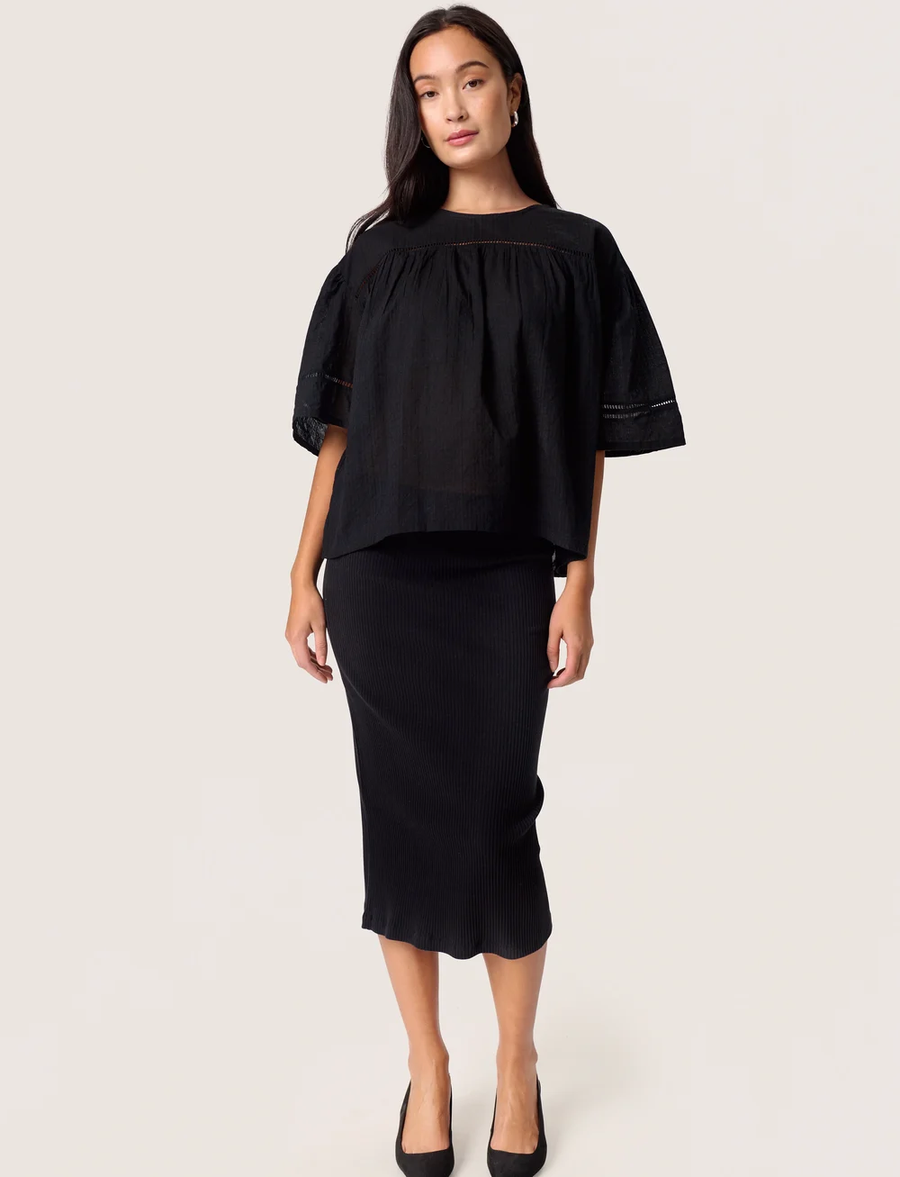 Soaked in Luxury - SLAmona Blouse SS - lühikeste varrukatega pluusid - black - 3