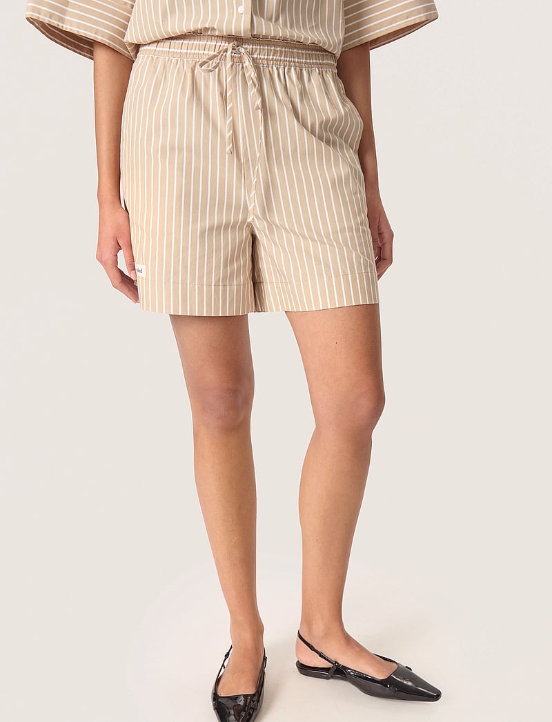 Soaked in Luxury - SLKaily Shorts - casual shorts - travertine stripes - 0