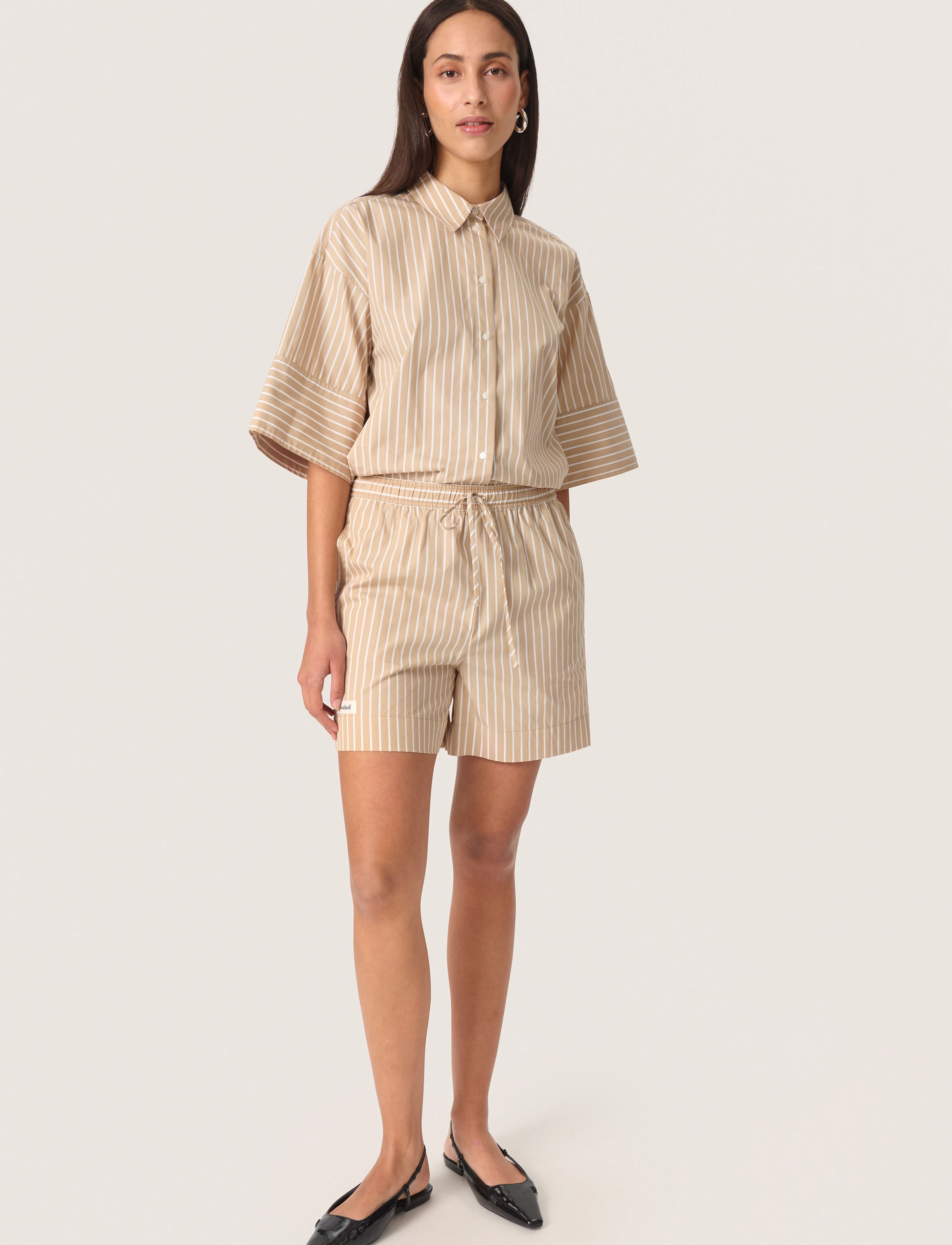 Soaked - SLKaily Shorts - lühikesed vabaajapüksid - travertine stripes - 3