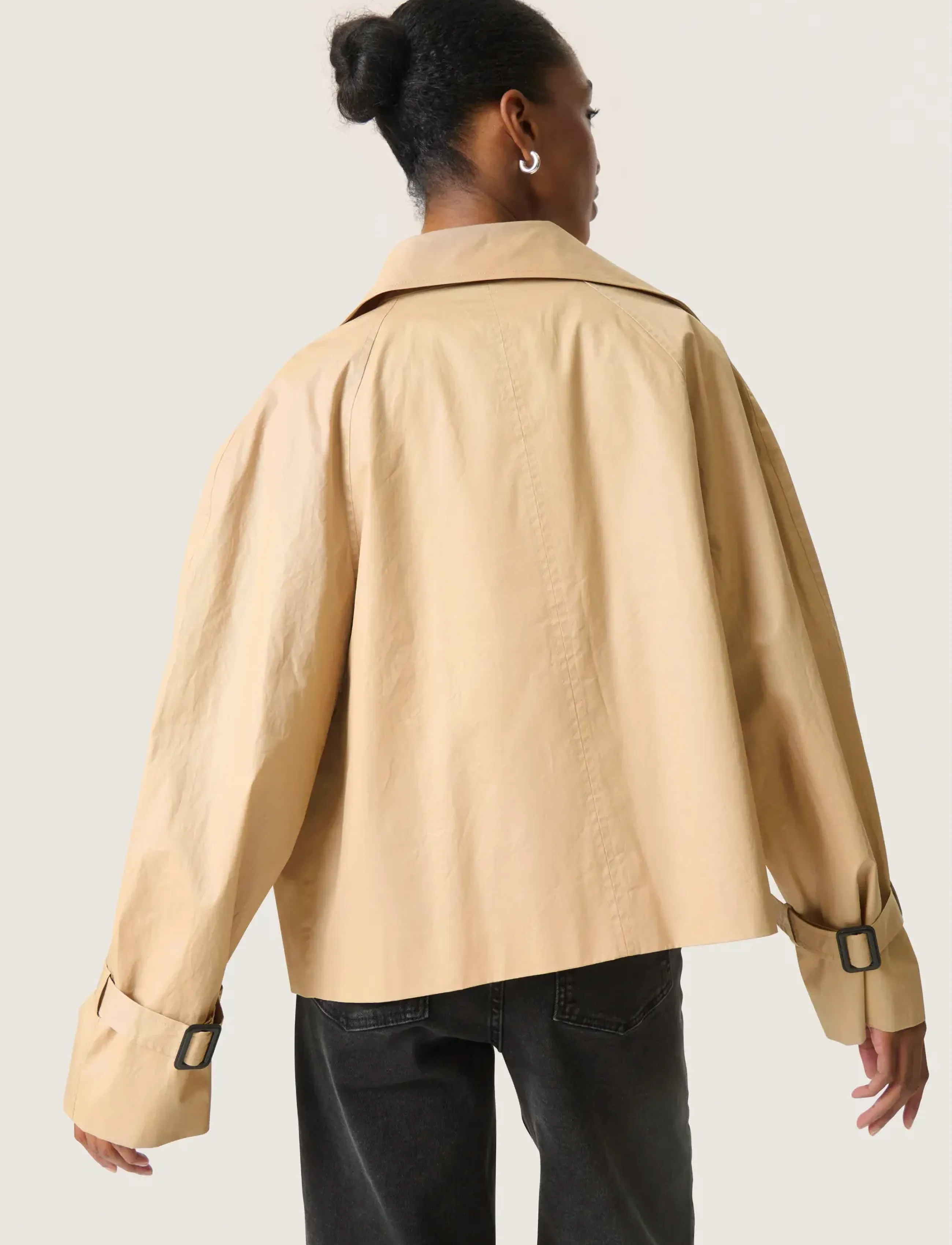 Soaked - SLFavne Short Trench Coat - spring jackets - curds & whey - 4