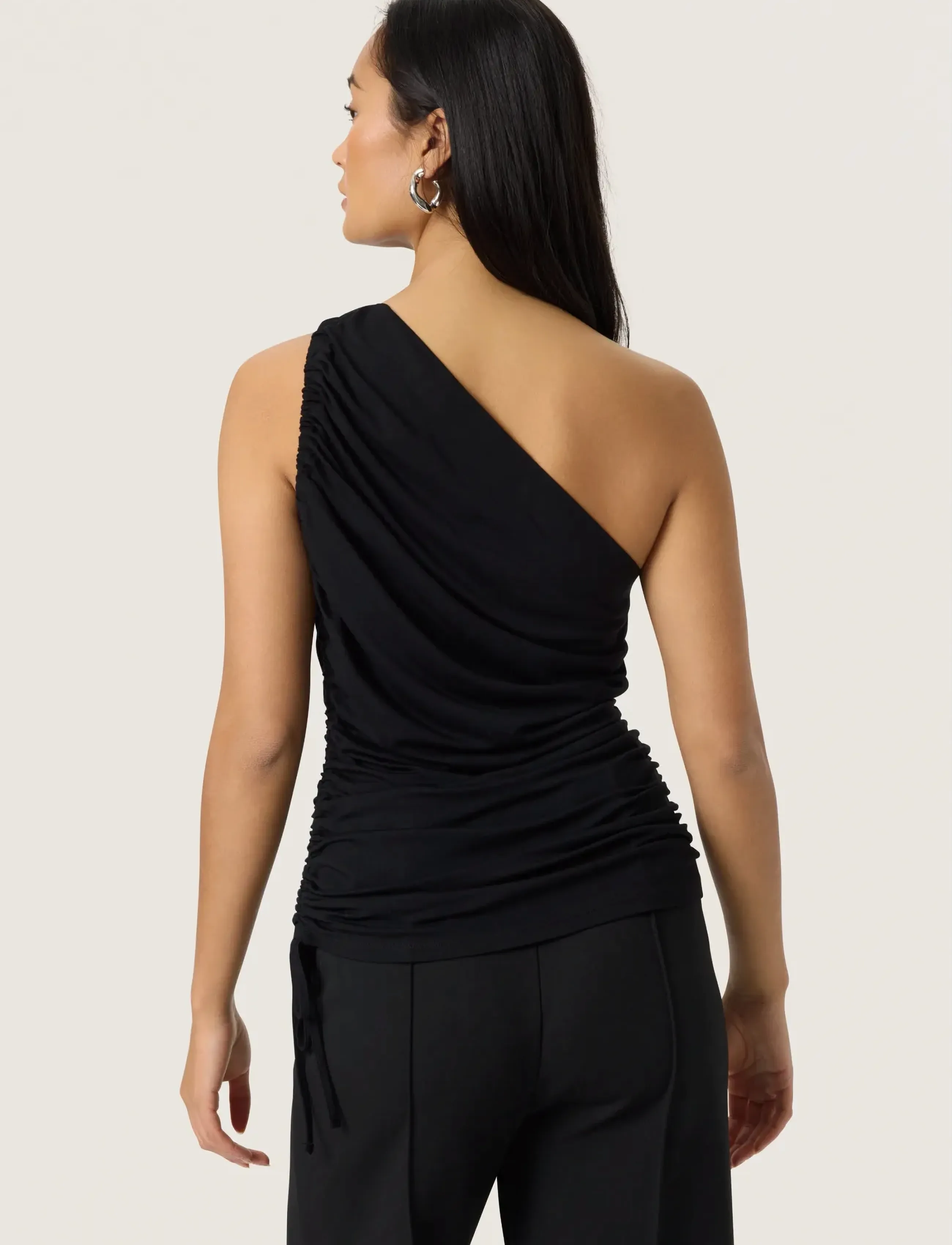 Soaked - SLHanadi One Shoulder Top - tanktops - black - 3