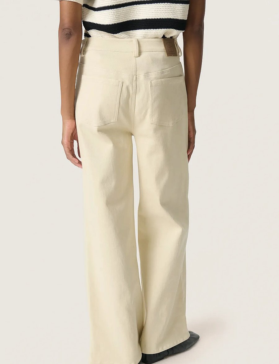 Soaked - SLSandja Plain Vanesa Pants - hosen mit weitem bein - sandshell - 4