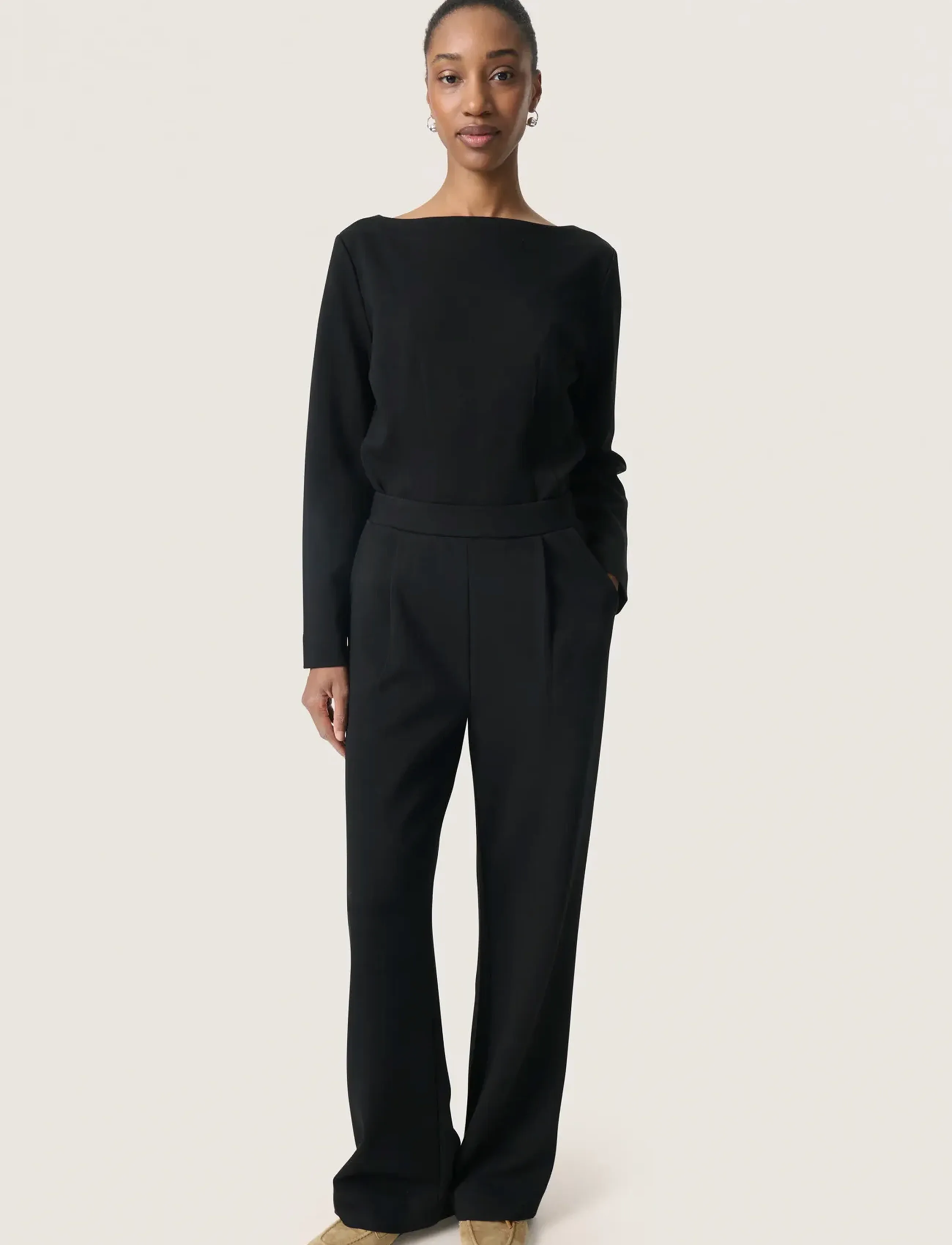 Soaked - SLMarigold Pants - sirge säärega püksid - black - 3