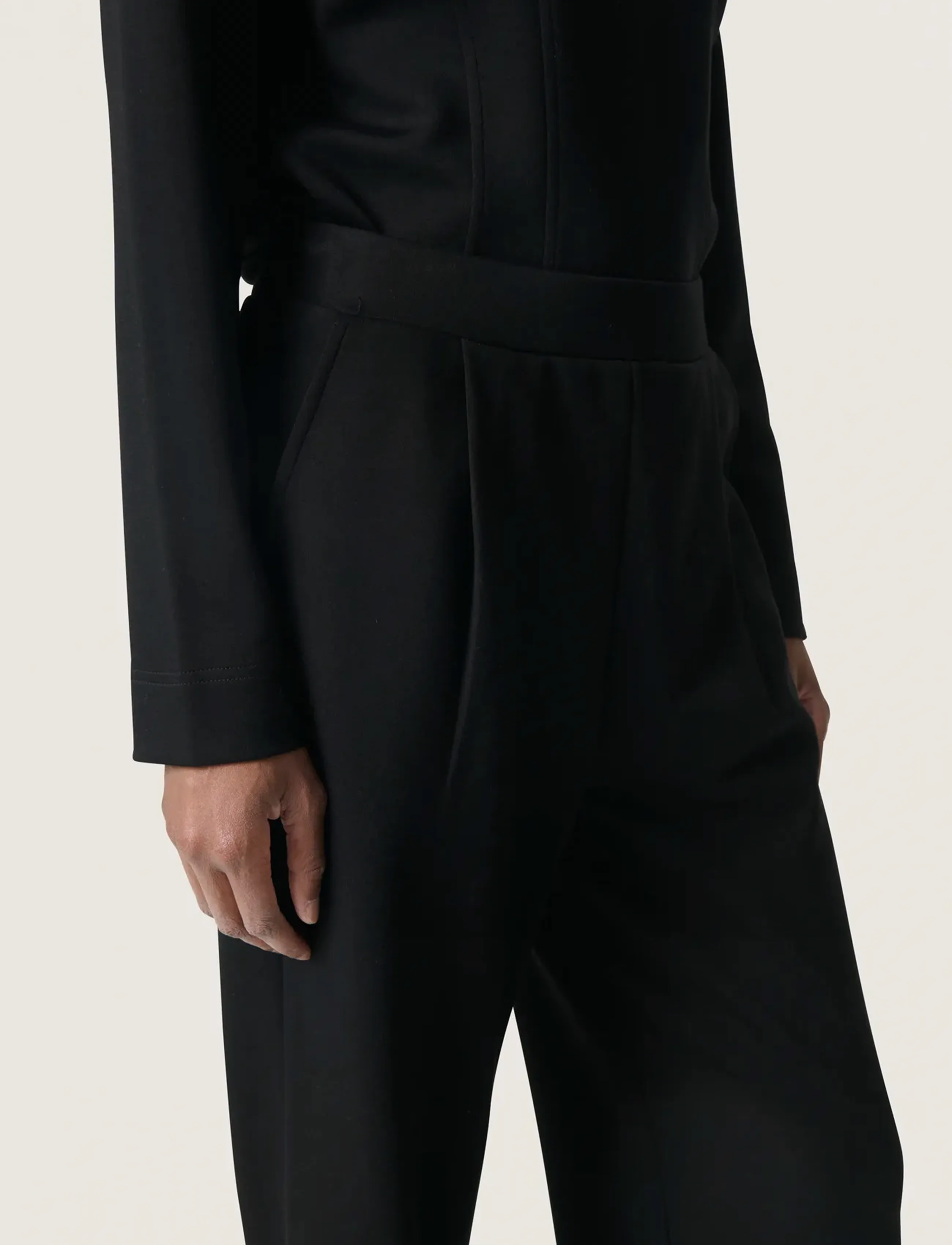 Soaked - SLMarigold Pants - sirge säärega püksid - black - 5