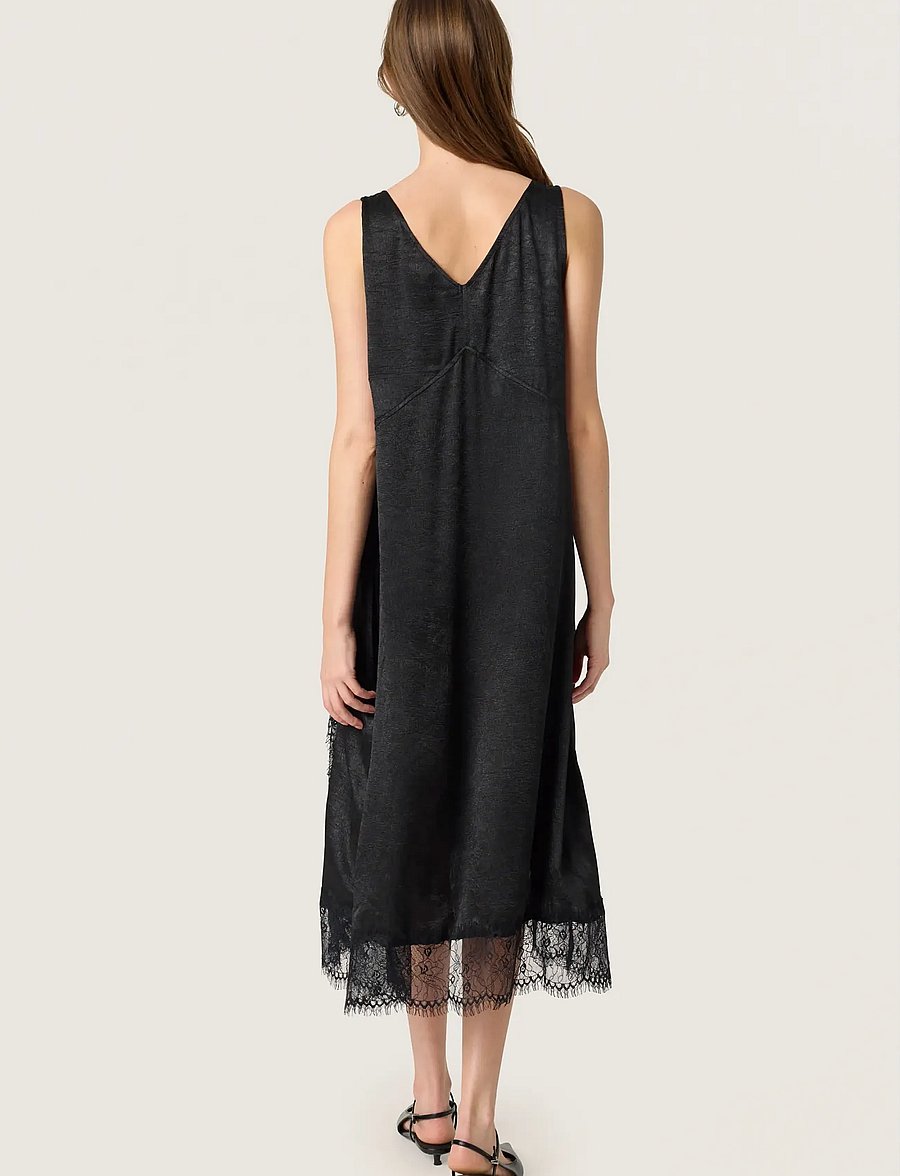 Soaked - SLYennah Midi Dress - spitzenkleider - black - 4