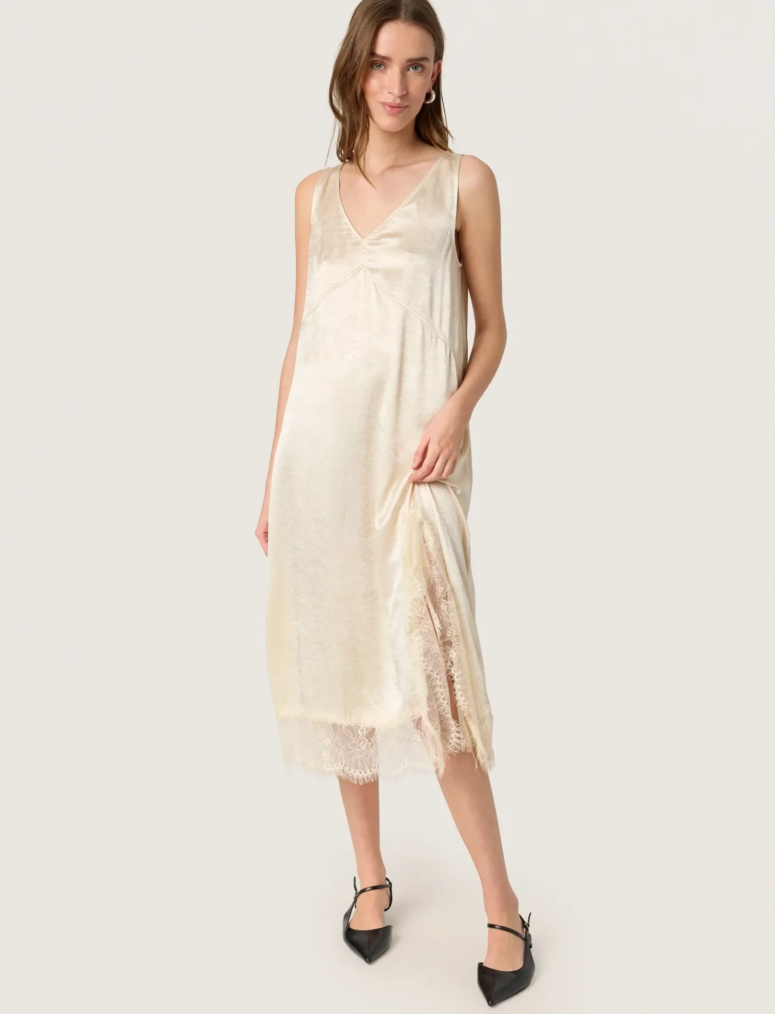 Soaked Slyennah Midi Dress midiklänningar dam – bild 5