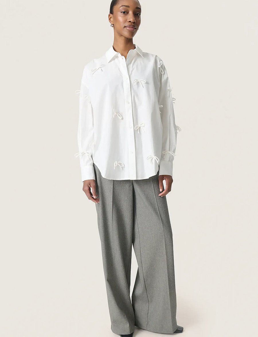 Soaked - SLJoa Bow Shirt - langärmlige hemden - broken white - 3