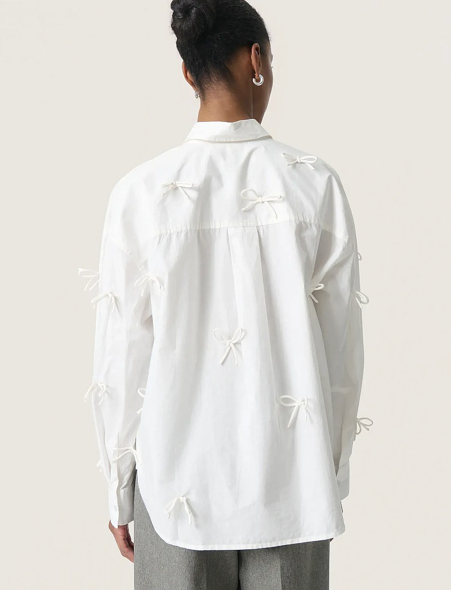 Soaked - SLJoa Bow Shirt - langärmlige hemden - broken white - 4