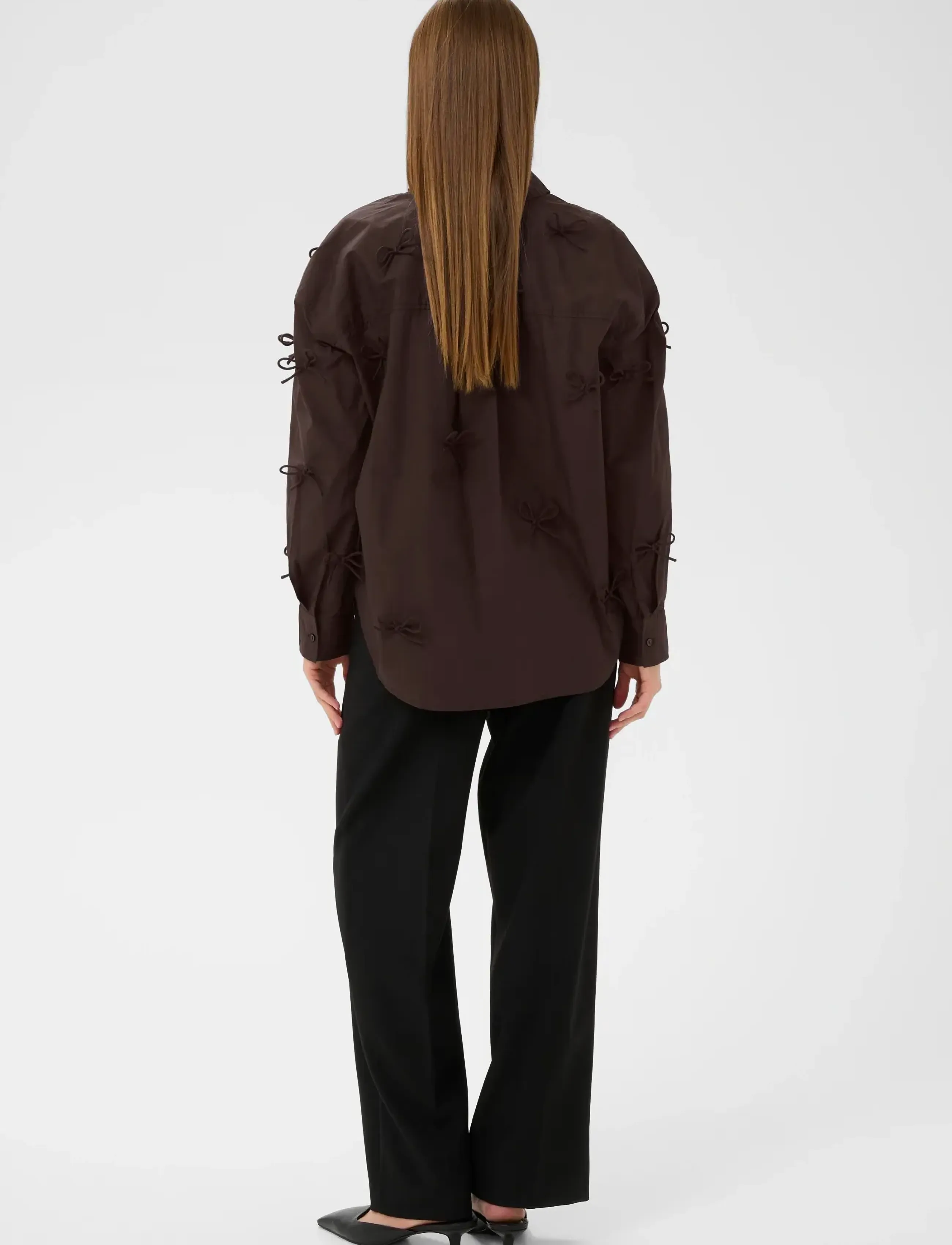 Soaked - SLJoa Bow Shirt - langærmede skjorter - chocolate torte - 4