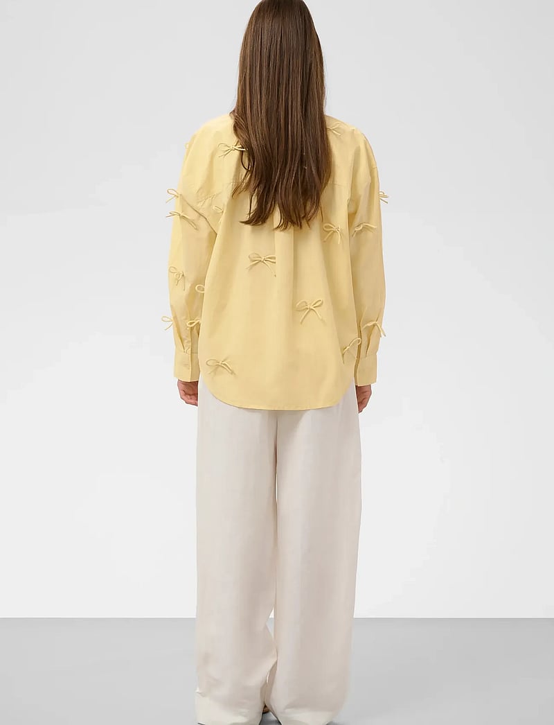 Soaked - SLJoa Bow Shirt - langärmlige hemden - reed yellow - 4