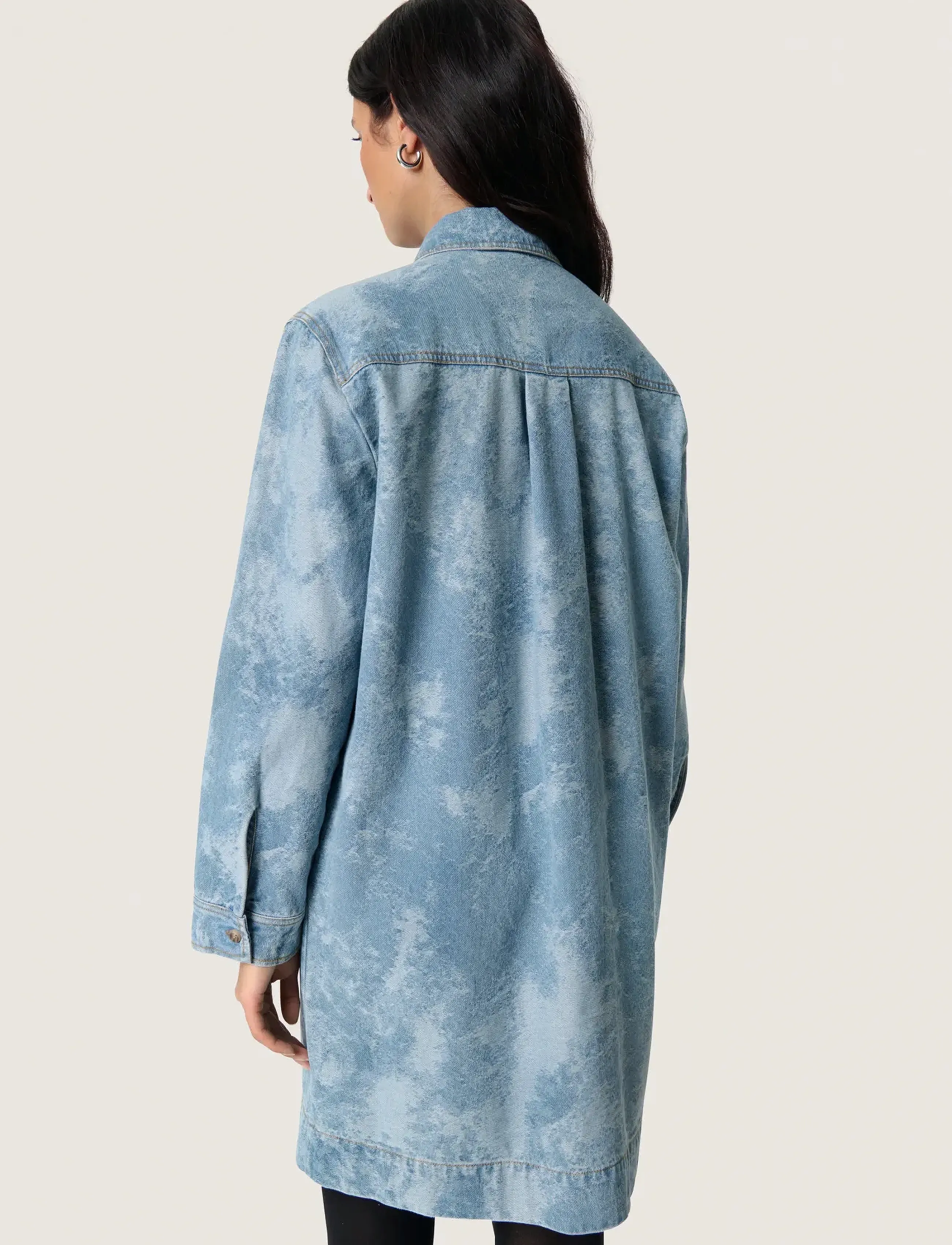 Soaked - SLAltea Denim Dress - skyrtukjólar - fuzzy blue denim - 4