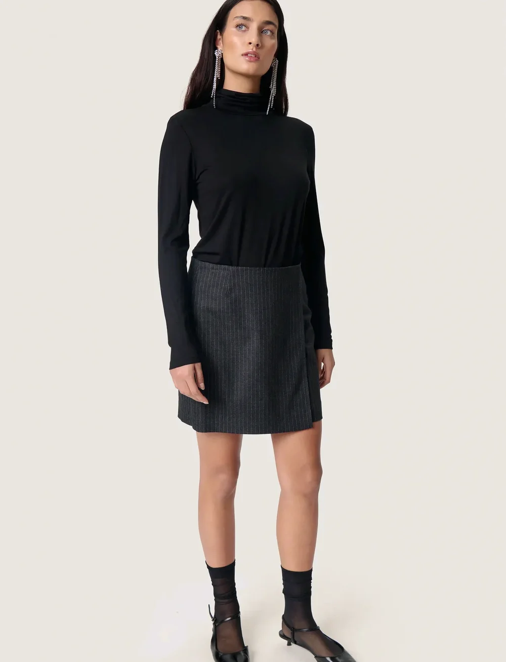 Soaked in Luxury - SLMalodi Mini Skirt - korte nederdele - grey melange pinstripe - 3