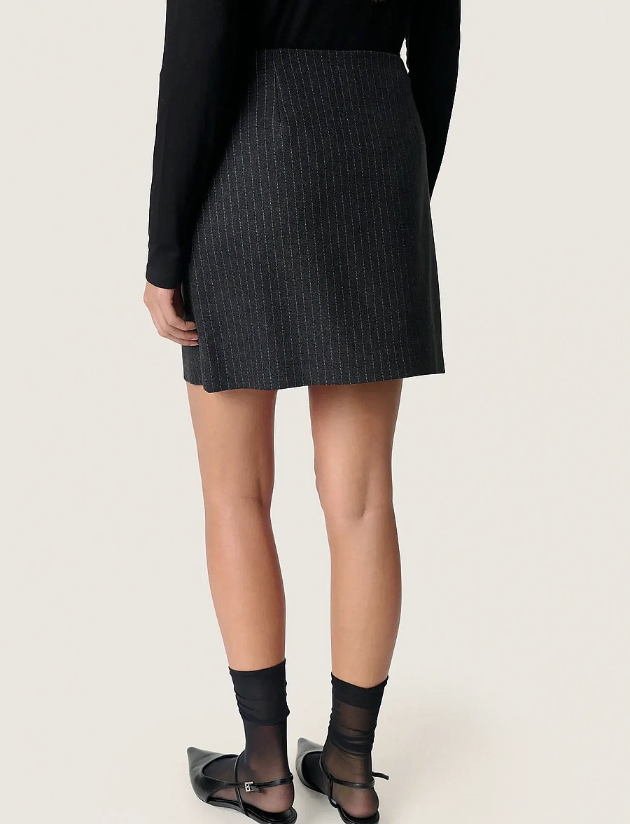 Soaked - SLMalodi Mini Skirt - korta kjolar - grey melange pinstripe - 4