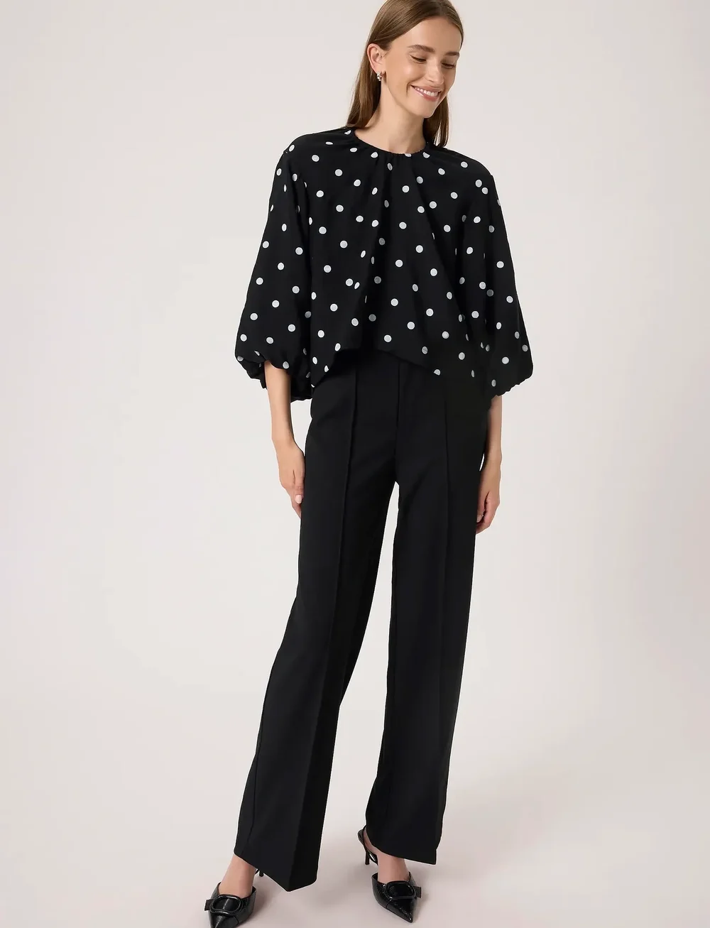 Soaked in Luxury - SLIdola Blouse SS - long sleeved blouses - black and white dots - 3