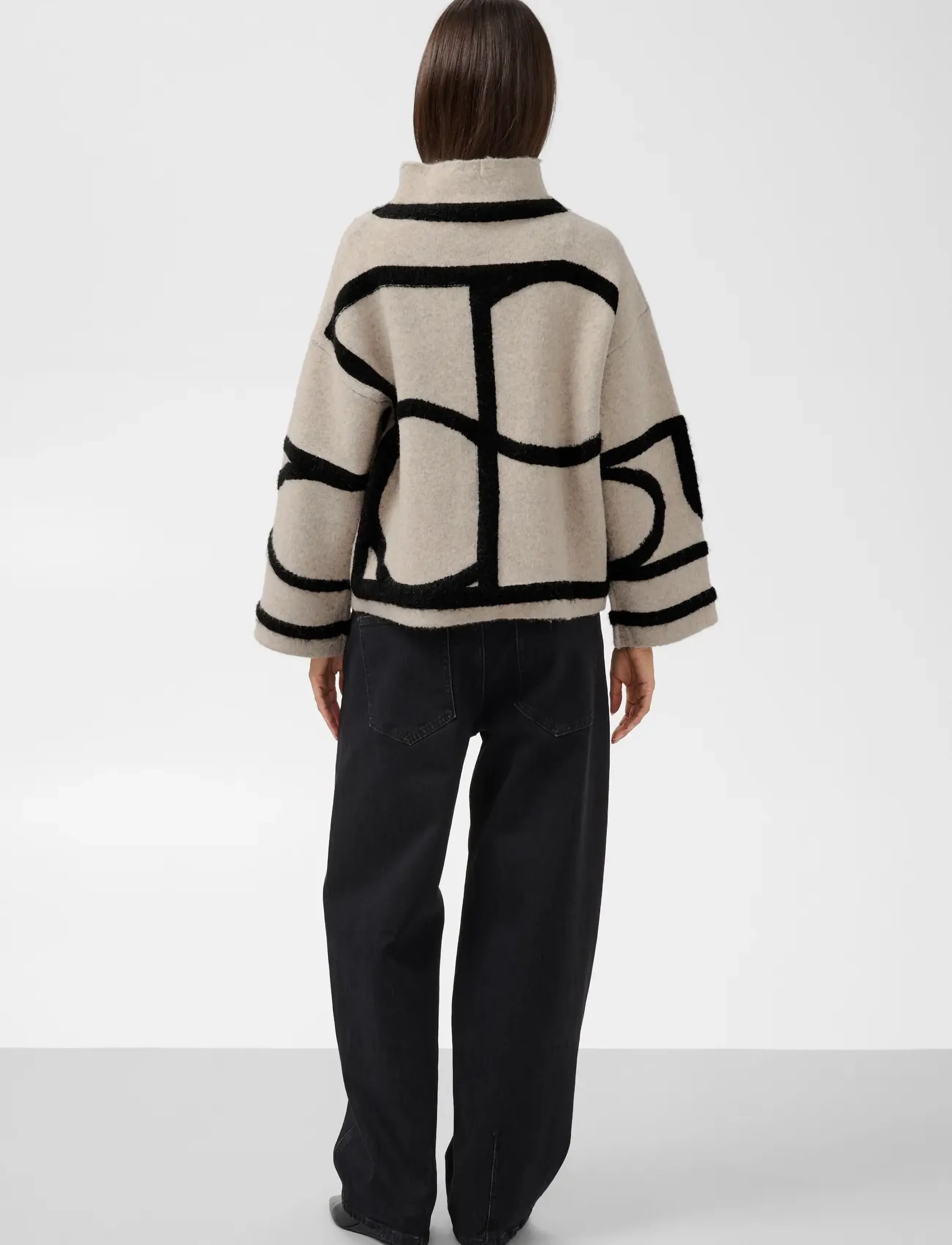 Soaked - SLSorea Mono Pullover - höstkläder - beige w black monogram - 5