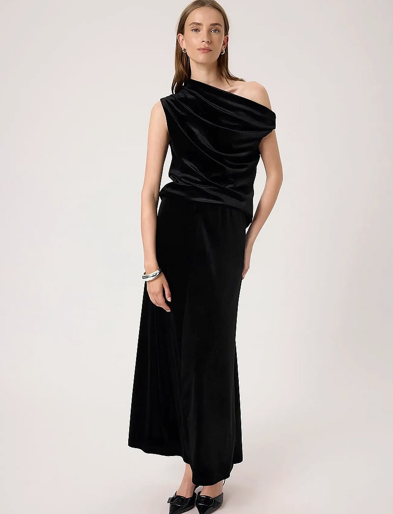 Soaked in Luxury - SLVelera Top - Ärmlösa blusar - black - 3