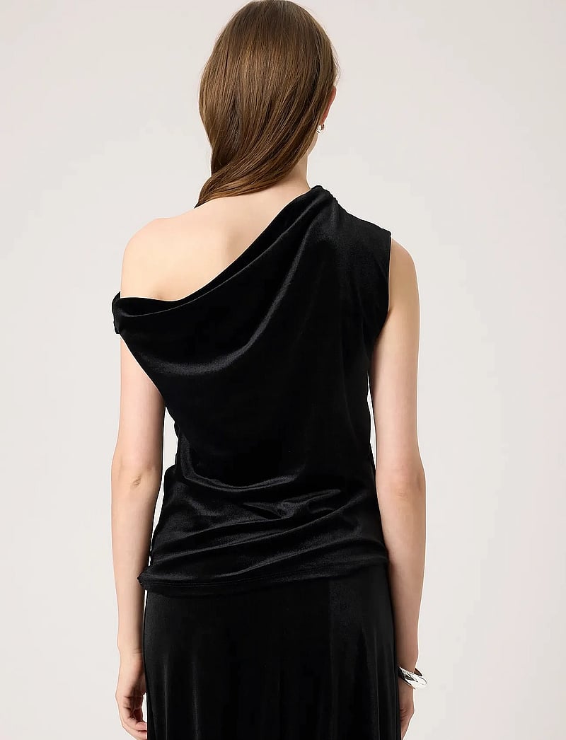 Soaked in Luxury - SLVelera Top - Ärmlösa blusar - black - 4