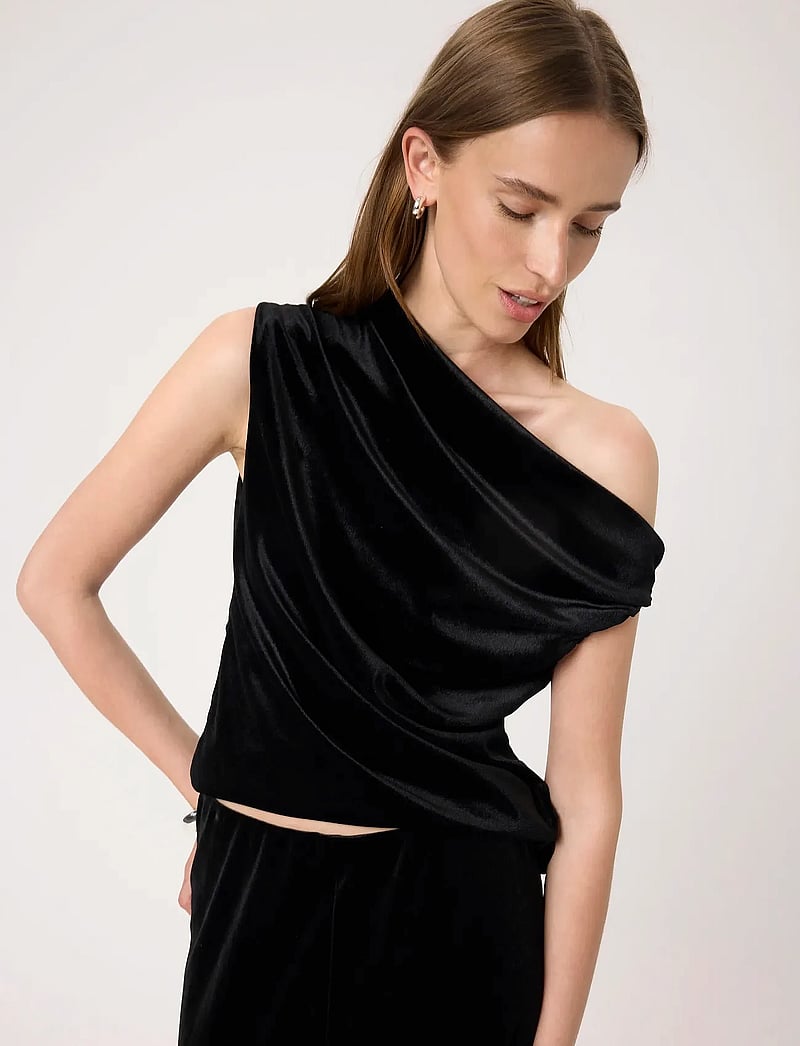 Soaked in Luxury - SLVelera Top - Ärmlösa blusar - black - 5