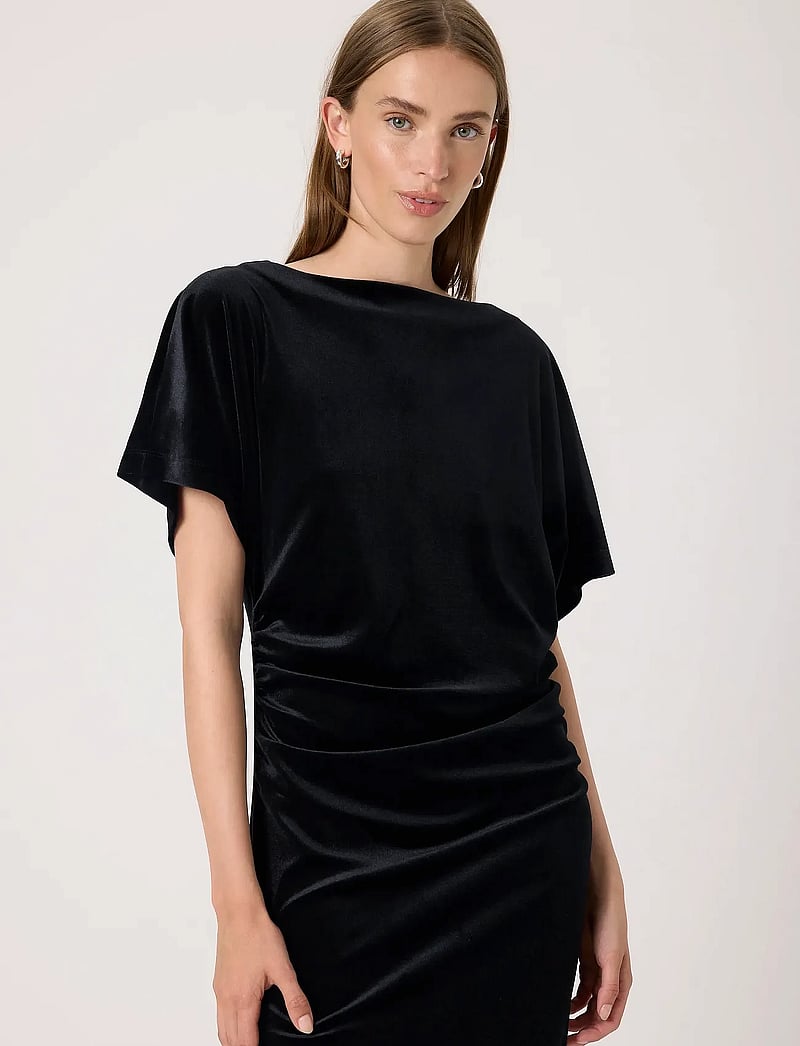 Soaked in Luxury - SLVelera Dress - t-shirt-kleider - black - 0