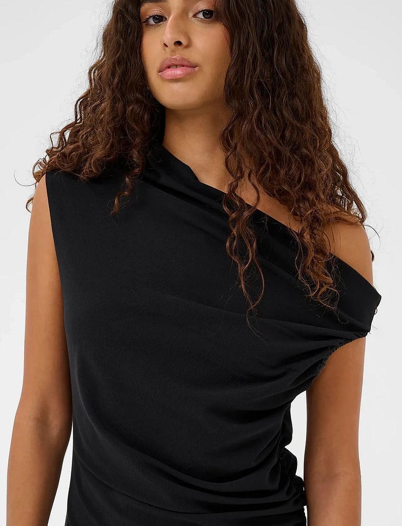 Soaked - SLEirlys Dress - etuikleider - black - 5
