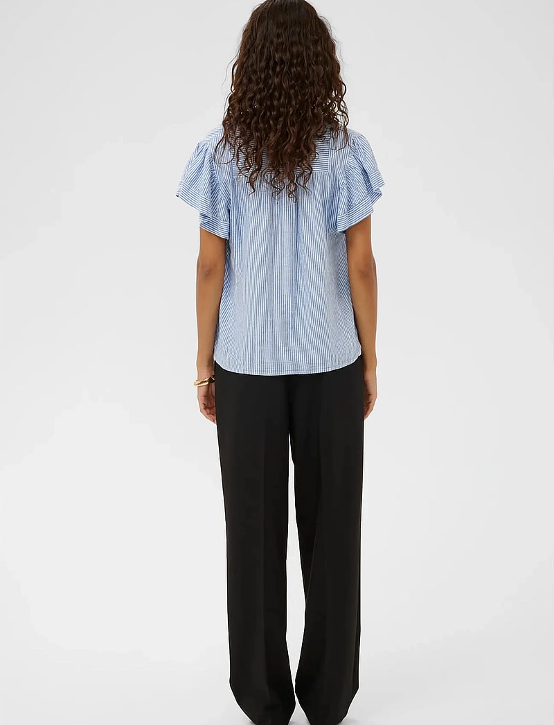 Soaked in Luxury - SLAria Blouse - kurzämlige blusen - regatta and white stripe - 4